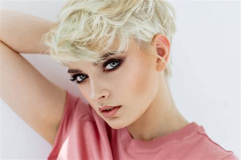 kurzhaarfrisuren blond|Blonde Kurzhaarfrisuren .